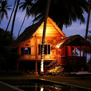 Bon Ton Antique Wooden Villa
